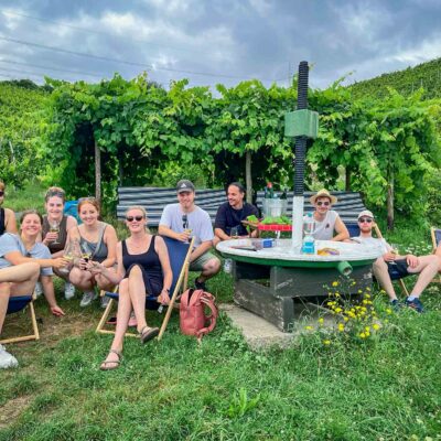 Gruppenfoto JGA Weinwanderung Mosel