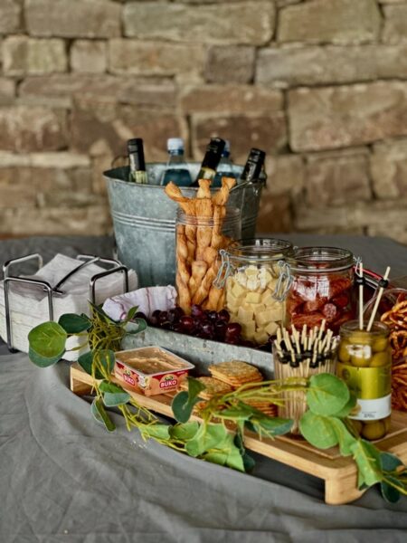 Picknick-Station bei Weinwanderung im Ahrtal