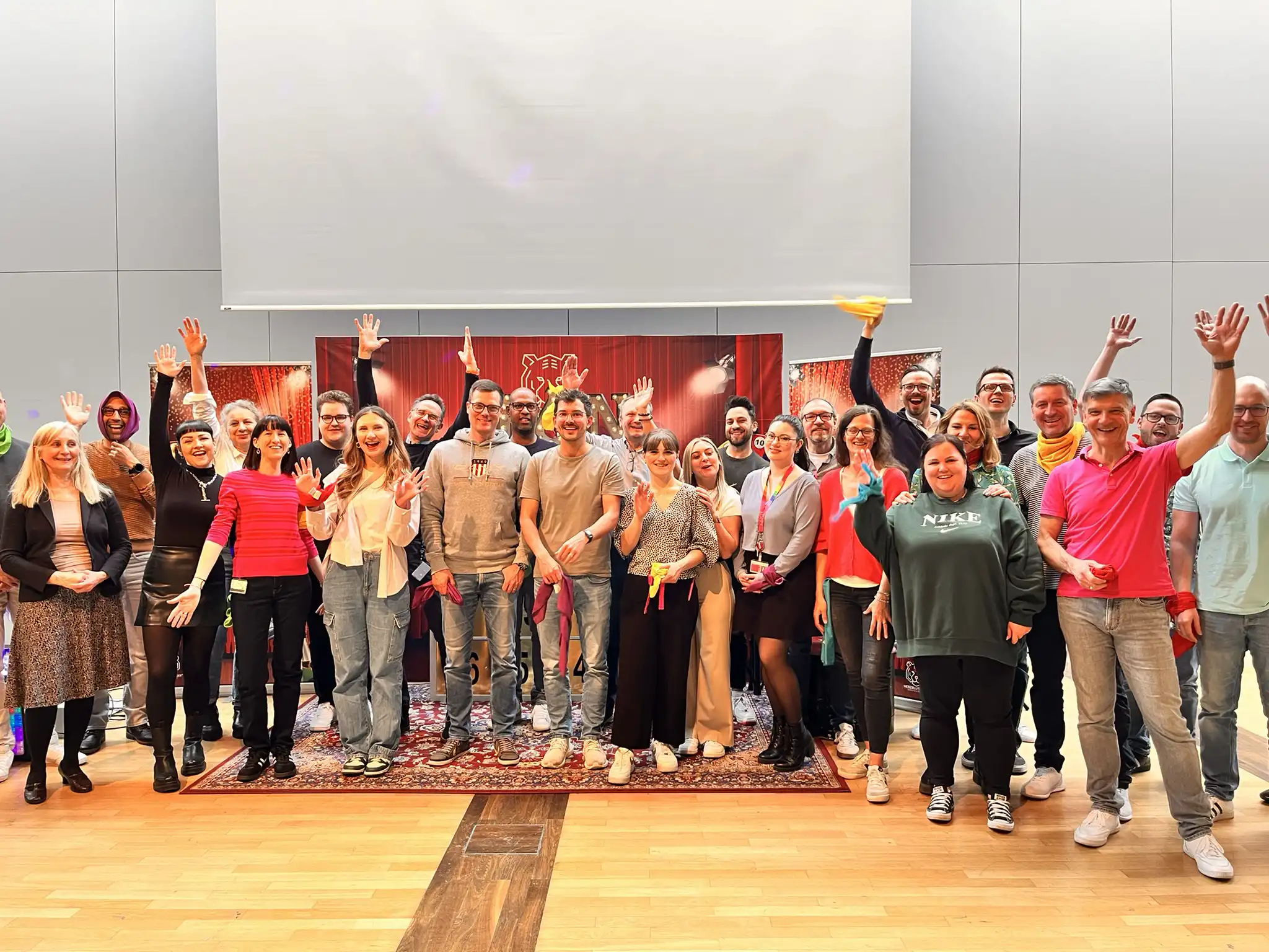 Quizshow Firmenfeier Gruppenbild